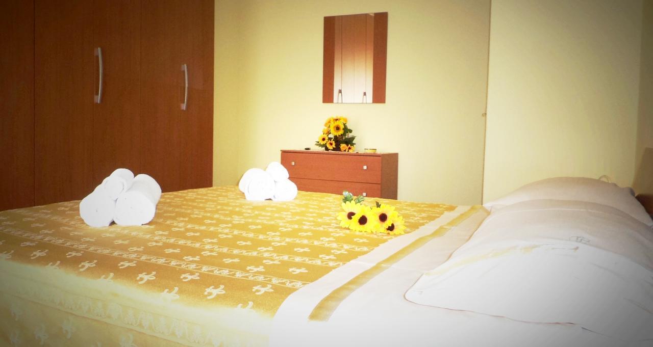 Il Girasole Bed & Breakfast Vibo Valentia Exterior foto